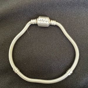 Authentic Pandora Star Wars Bracelet SZ 17
